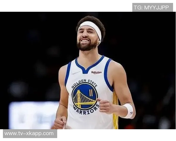 克莱重现昔日风采半场三分表现亮眼单防字母展现防守实力