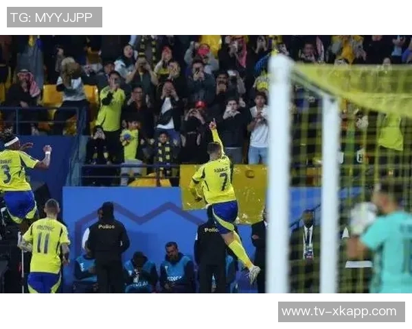 乌干达门将赞C罗四十岁依然出色表现激励自己追梦