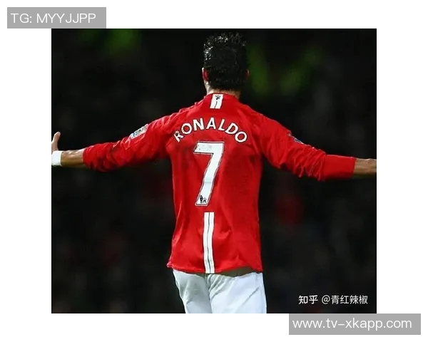 C罗职业生涯跳跃高度盘点2013年对曼联创下293米纪录 C罗职业生涯跳跃高度盘点2013年对曼联创下293米纪录