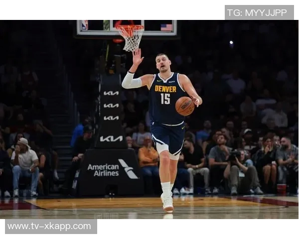 约基奇全新签名鞋Joker2正式发布高低帮版本再度回归 约基奇全新签名鞋Joker2正式发布高低帮版本再度回归